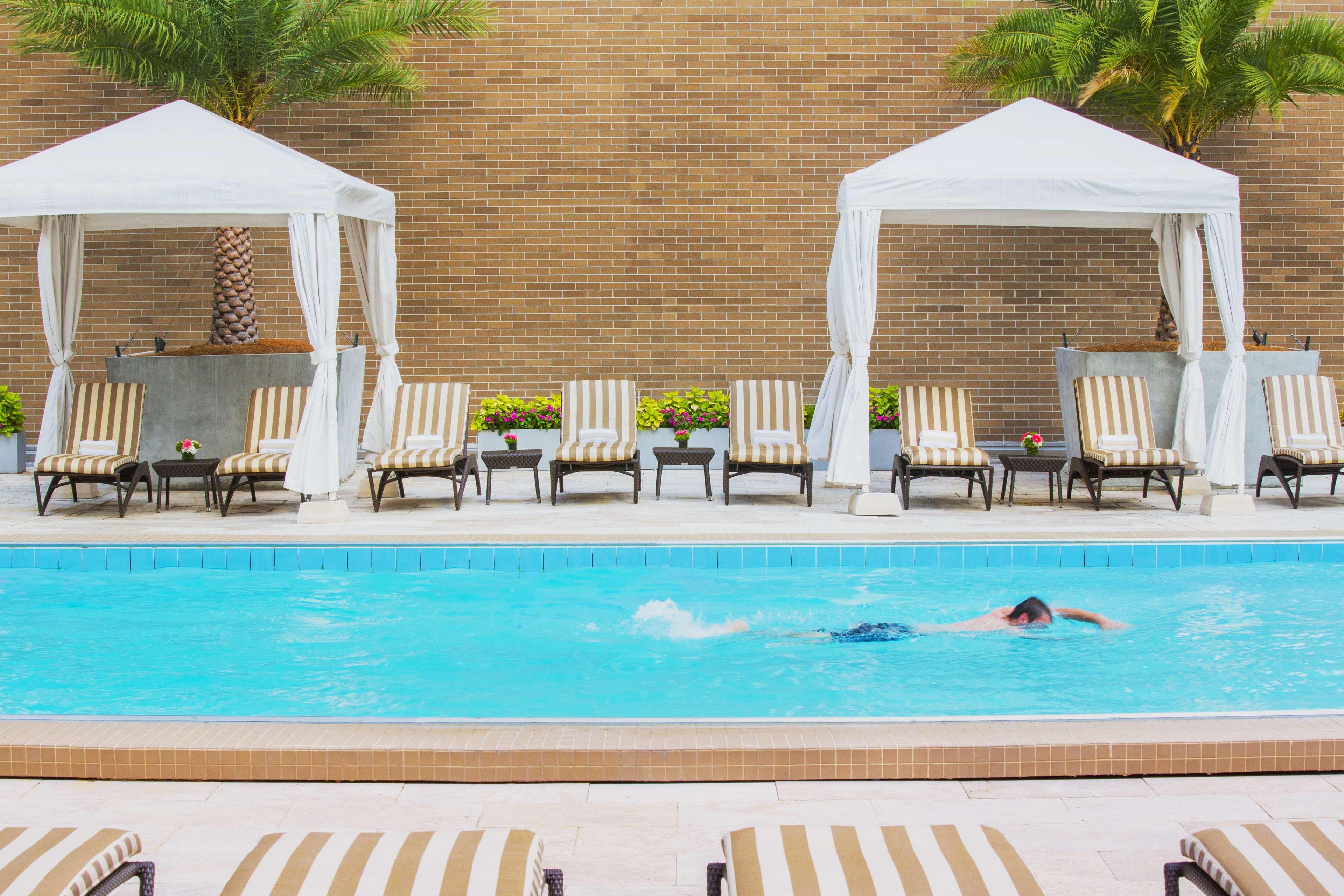 Hyatt Regency New Orleans Hotel Exterior photo